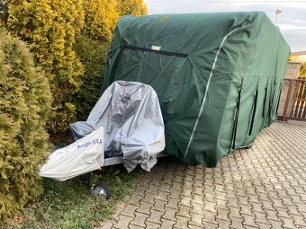 Obytný karavan Chateau Cantara 450 - 9