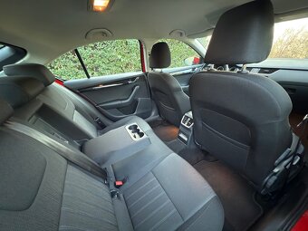 ŠKODA OCTAVIA 3 FC 1,6TDi STYLE DSG Koup.ČR,1.majitel,NAVI - 9