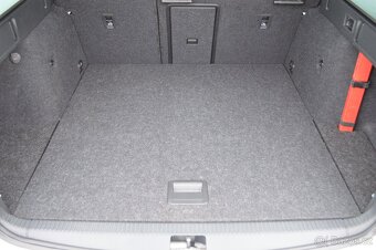 Škoda Octavia 3 1.6 Tdi 85 KW r.v.06/2018 najeto 123.000km - 9