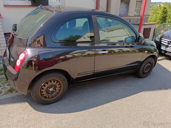 Nissan Micra rok 2010 - 1,25 i benzin - 125000km - 9
