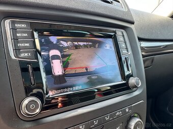Škoda Yeti 2.0TDi DSG, PERFEKTNÍ STAV - 9