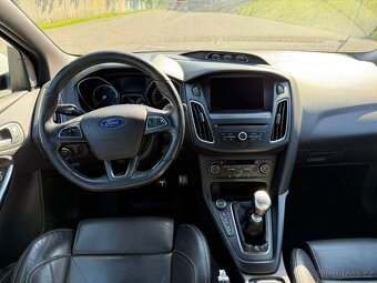 Ford Focus ST 2,0 TDCI 136 kW RECARO - 9