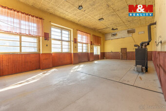 Prodej nájemního domu v Liběchově, ul. nám. V. Levého - 9