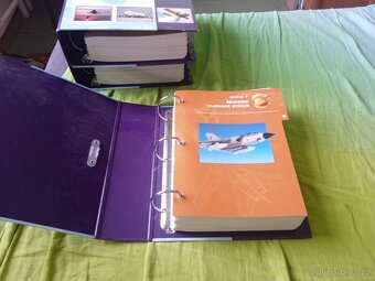 Unikátna zbierka svetovej leteckej encyklopedie - 9