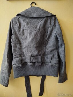Dámský vlněný kabát/ bunda, velikost M - 9