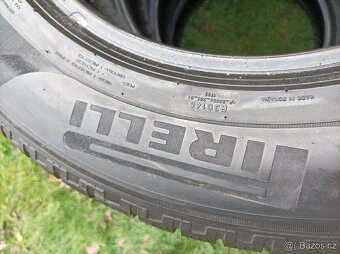 Zimní pneumatiky Pirelli 215/65/17 - 9