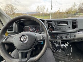 VW CRAFTER 2.0 - 9