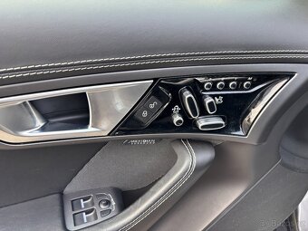 Jaguar F-Type R 5,0,405kw,SERVIS,37tkm,3/2016 - 9