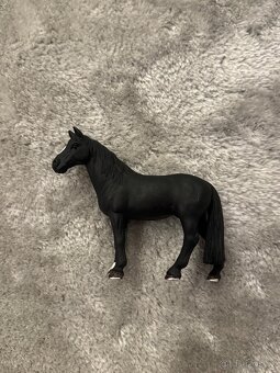Schleich koně II - 9