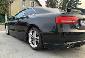 Audi A5 původ ČR, 2.majitelka TOP 129 tis.km - 9