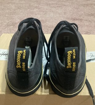 Tenisky orig.Dr.Martens Jacy vel.42 - 9