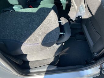 Škoda Roomster 1,6tdi, klimatronik,r.v2012 - 9