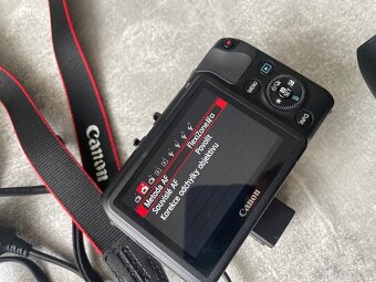 Canon eos M - 9