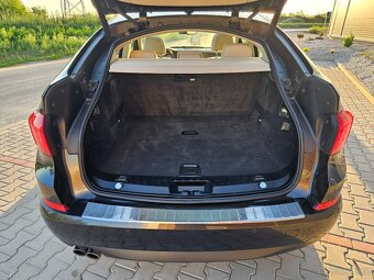 BMW GT 520D//135KW//LUXURY//PANORAMA// - 9
