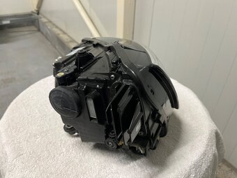 Škoda Scala LED světlomet přední pravý - 657941016A - 9