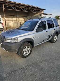 Land Rover Freelander 2.0 TD4 - 9
