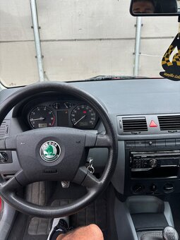 Škoda Fabie 1.4 Benzin - 9