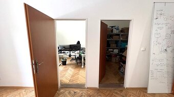 Pronájem kancelářského celku 107 m2, Masarykova - 9