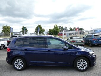Volkswagen Touran 1.4 TSi 7.míst, DSG, webasto - 9