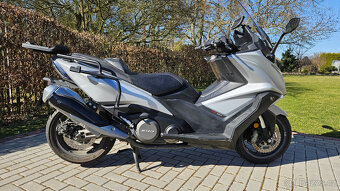 Prodám KYMCO AK 550i - sportovně-cestovní maxiskútr - 9