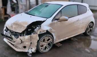 Peugeot 208, 2012 - 2019 - 9