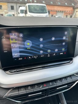 Škoda Octavia 4 2.0TDI 110kW DSG ACC Virtual Matrix PRODÁNO - 9