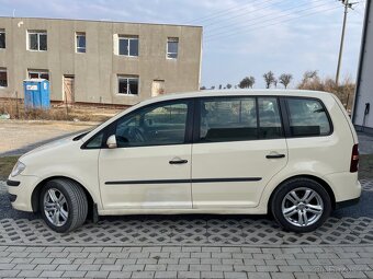 VW Touran 1.9tdi 66kw, tažné zařízení - 9