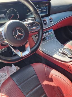 Mercedes benz CLS Coupe 400D AMG - 9