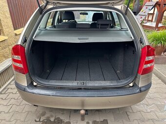 Škoda Octavia 2 Combi 1.6 - 9
