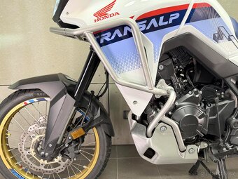 Honda XL 750 Tranalp ABS - ČR / 1. MAJ / DOPLŇKY ZA 35 TIS. - 9