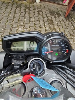 Yamaha FZ1N, 2011, najeto jen 12 tis. km - TOP stav - 9