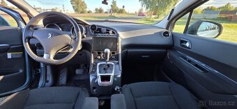 Peugeot 5008, 1.6 BA, automat, panorama – 159 000 Kč (dohoda - 9