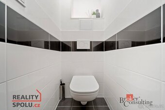 Prodej, byty/2+1, 72 m2, 53501 Svinčany, Pardubice [ID 78000 - 9