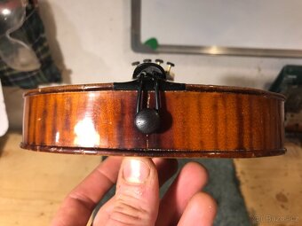 3/4 Housle k Hraní - 9