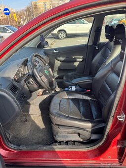 Škoda fabia 1,9tdi-74kw. - 9