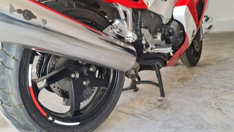 Honda vfr 800 Fi - 9