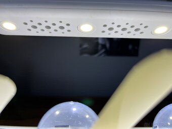 Click and Grow Smart Garden 3 chytrý květináč + 3ks kapslí - 9