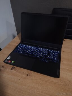 HERNÍ NTB Lenovo - TOP STAV - 9
