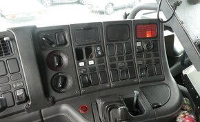 Hasičské vozidlo, SCANIA P94 310 4X2 4000L vody, 40L peny - 9