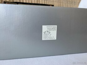 Model Bburago 1/18 Volkswagen Touareg limitovaná edice VW - 9