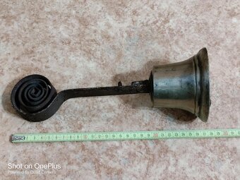 MASIVNI BRONZOVÝ ZVON Z DOB PRVNÍ REPUBLIKY - 9