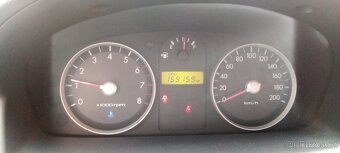 Prodám Hyundai Getz 1.1 r.v.2007 - 9