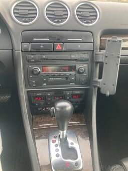 Audi a4 cabrio 2,4 v6 - 9