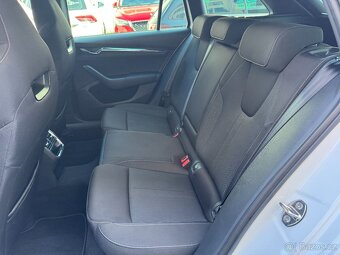 Škoda Octavia 4 iV 1.4 TSI 150kW DSG Matrix LED Kamera Navi - 9
