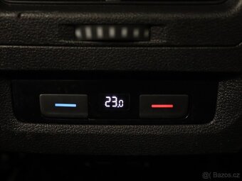 Volkswagen Touran 2,0 TDI 110kW DSG LED Navi DPH (2019) - 9