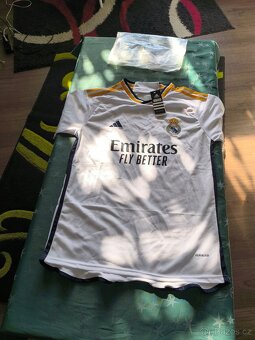 Dres Real Madrit - 9