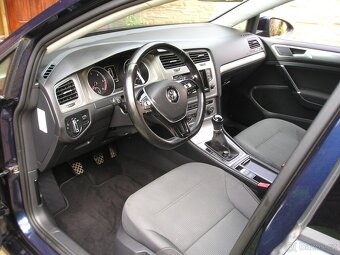 VW Golf Kombi 2,0Tdi - 9