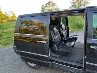 Chrysler Grand Voyager 2.8 CRDI - 9