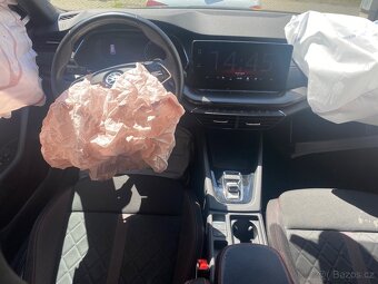 Škoda Octavia IV combi RS 2.0 TDI 147kw 71tis km - 9