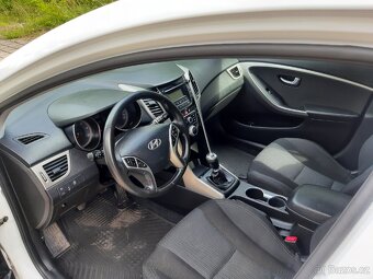 Hyundai i30 1.6 CRDI 81kW kombi, 2016, NOVÉ V ČR, DPH - 9
